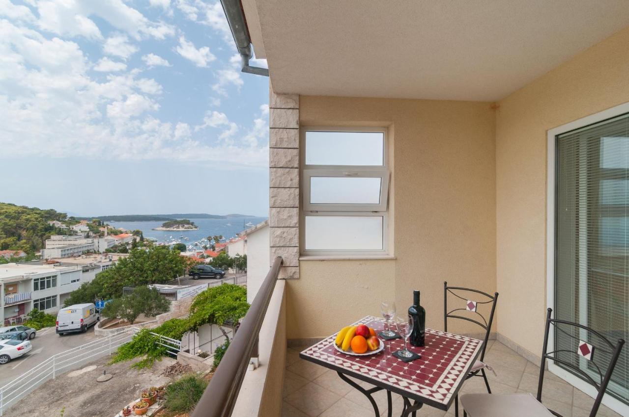 Molo Mare Apartman *