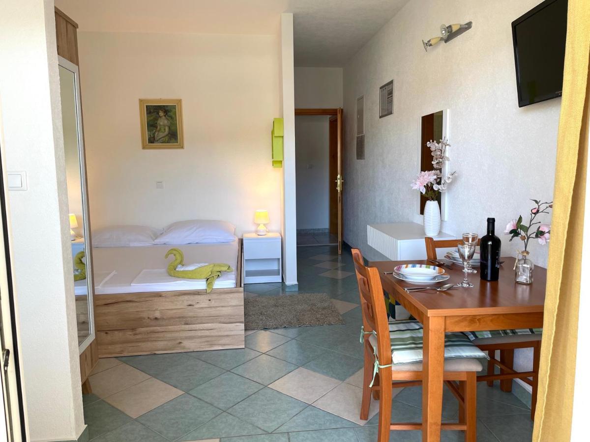 Apartman Molo Mare Hvar Town